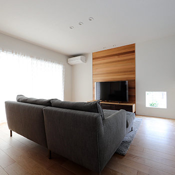 ue_bo design 【40坪以下/一級建築士×気密断熱】木の魅せ方を知るプロの丁寧な仕事から生まれる、美しい家の建築実例画像5