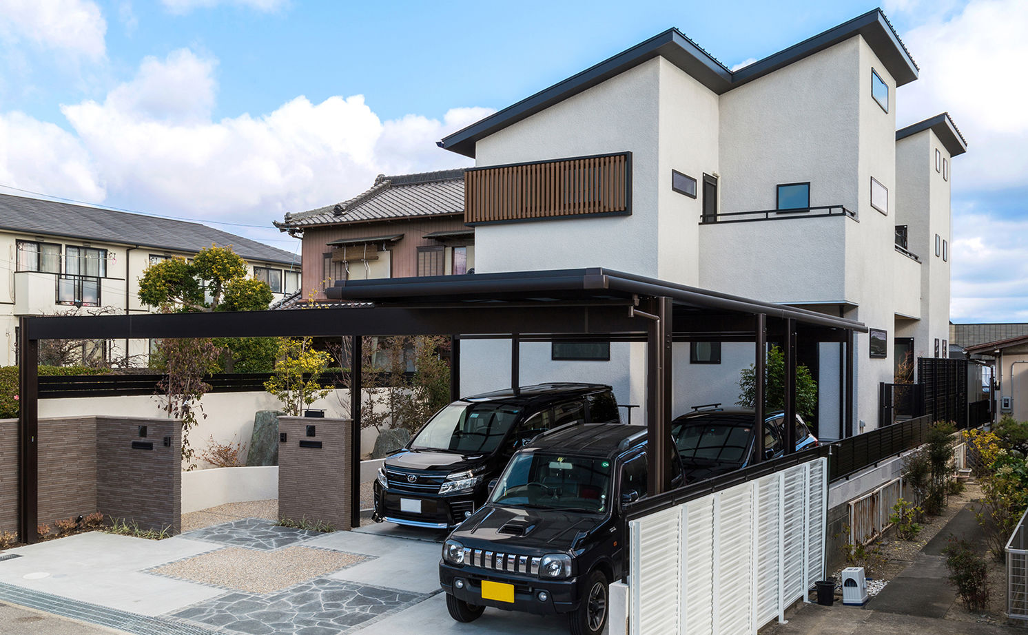 ue_bo design 【4000万円以下/60坪/一級建築士×完全二世帯住宅】地震に強く、数十年先まで安心と美しさが続く木の家の建築実例画像2