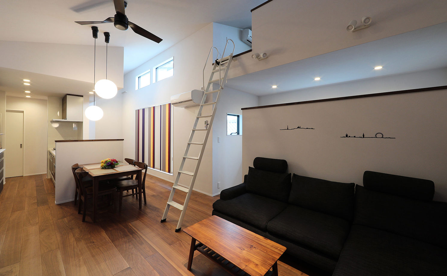 ue_bo design 【4000万円以下/60坪/一級建築士×完全二世帯住宅】地震に強く、数十年先まで安心と美しさが続く木の家の建築実例画像9