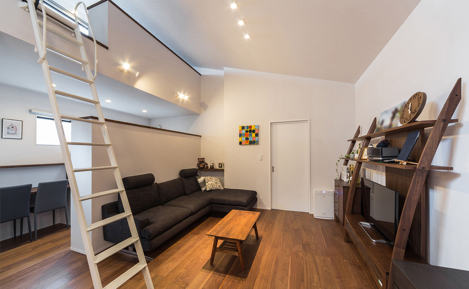 ue_bo design 【4000万円以下/60坪/一級建築士×完全二世帯住宅】地震に強く、数十年先まで安心と美しさが続く木の家の建築実例画像11