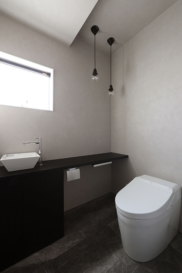 ue_bo design 【3000万円以下/40坪台/間取り図有】塗り壁/タイル/無垢の木。素材本来の美しさがそのまま「個性」になる家の建築実例画像16