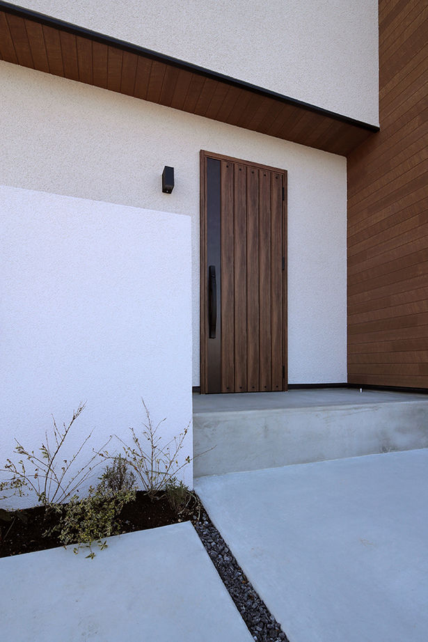 ue_bo design 【3000万円以下/40坪台/間取り図有】塗り壁/タイル/無垢の木。素材本来の美しさがそのまま「個性」になる家の建築実例画像19