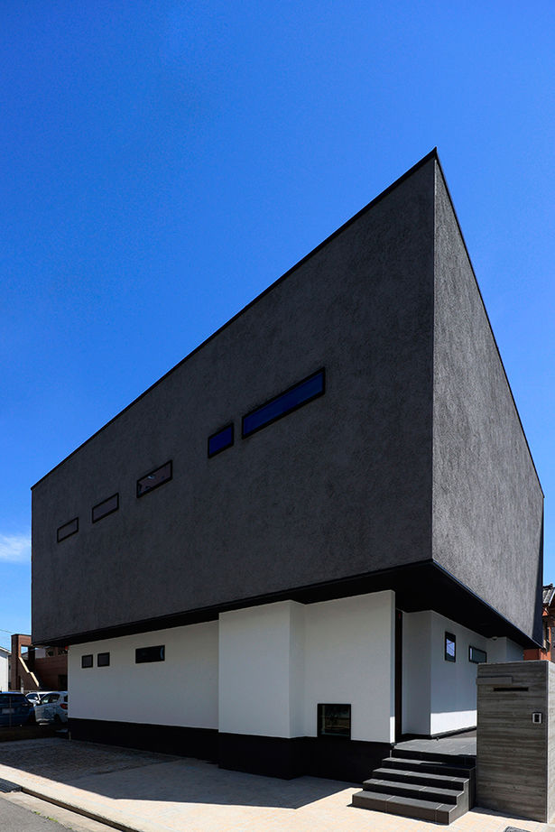 ue_bo design 【4000万円以上/60坪台/二世帯×3階建て】一級建築士がデザインした、3階建てに見えない二世帯住宅の建築実例画像4