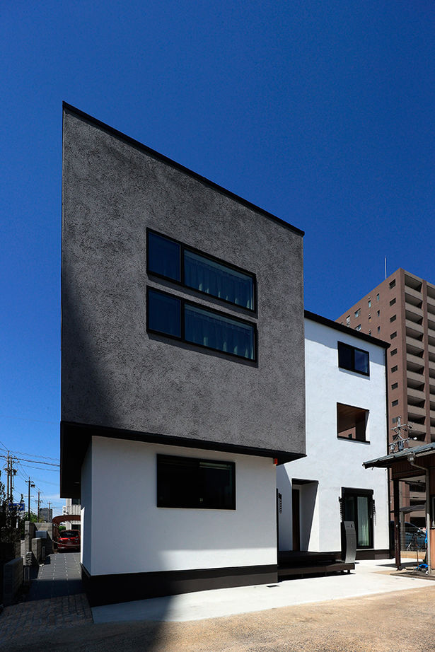 ue_bo design 【4000万円以上/60坪台/二世帯×3階建て】一級建築士がデザインした、3階建てに見えない二世帯住宅の建築実例画像11