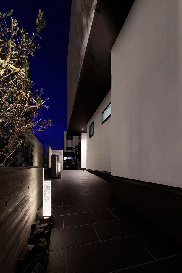 ue_bo design 【4000万円以上/60坪台/二世帯×3階建て】一級建築士がデザインした、3階建てに見えない二世帯住宅の建築実例画像17