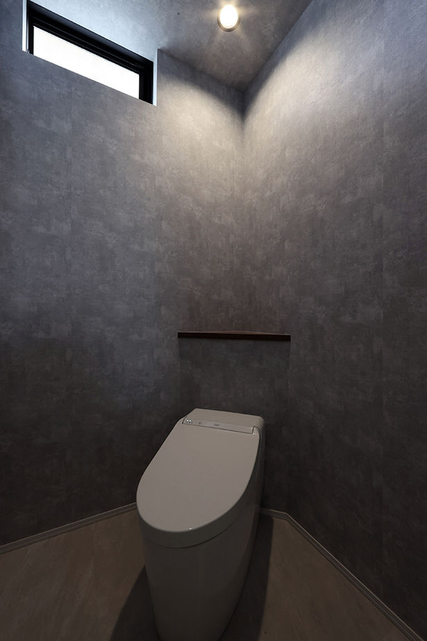 ue_bo design 【3000万円以下｜間取り図有｜40坪以下】見る角度によって表情が変化する、おしゃれな家の建築実例画像11