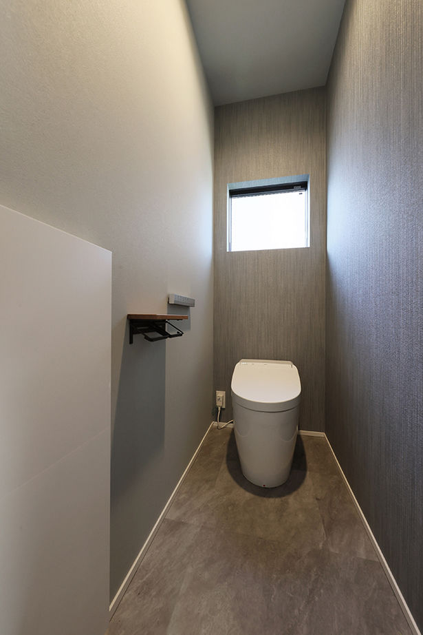 ue_bo design 【2000万円台/30坪/平屋/間取り図有】美しいフォルムと素材の質感を愉しむ。旅するように暮らす平屋の建築実例画像13