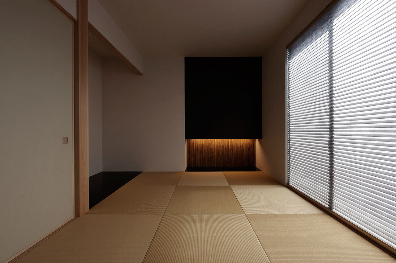 ue_bo design 【2000万円台｜間取り図有｜40坪台】モダンと和の融合。凛とした佇まいが美しい、無垢材×モノトーンの家の建築実例画像5