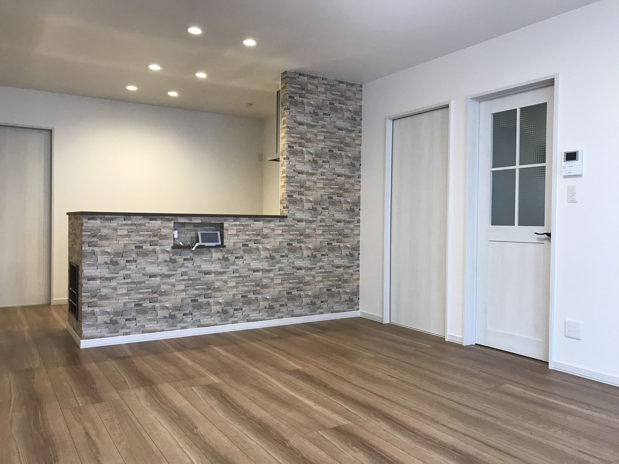 ハウジングカフェ 【平屋/省エネ】年齢を重ねてからの心配も少ない、ワンフロアの暮らしやすさの建築実例画像2