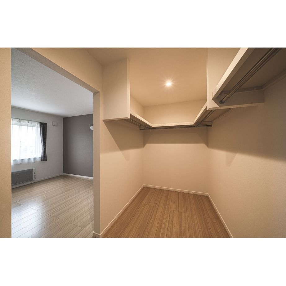 ハウジングカフェ 【間取図/太陽光パネル/省エネ/４LDK】住宅ローンも光熱費もお財布に優しいマイホームの建築実例画像7