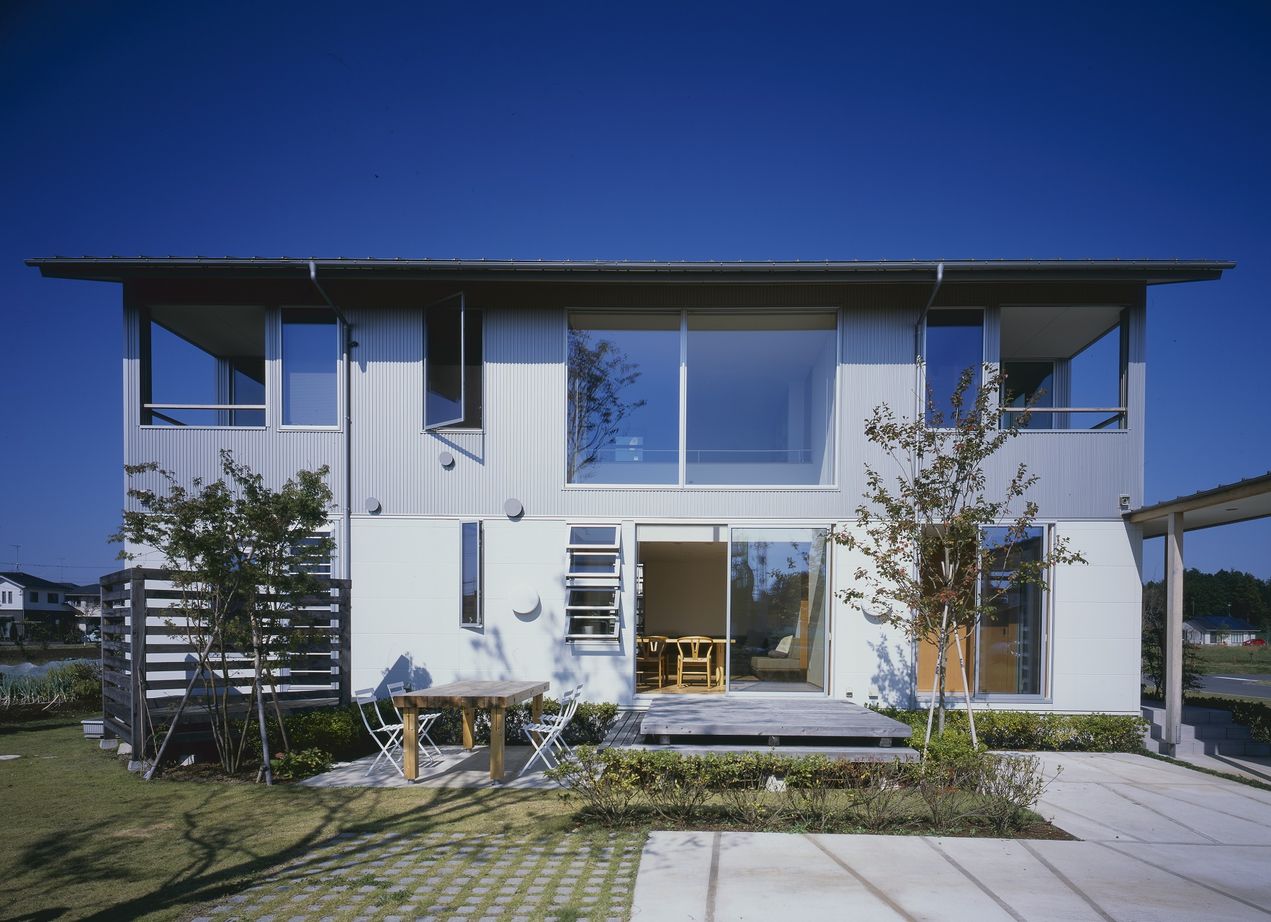 いばらきの家 茨城県南木造住宅センター 【2500万円台/間取りあり/34坪】自然の光を計算し取り込み明るく快適な空間をつくる美しい住まいの建築実例画像2