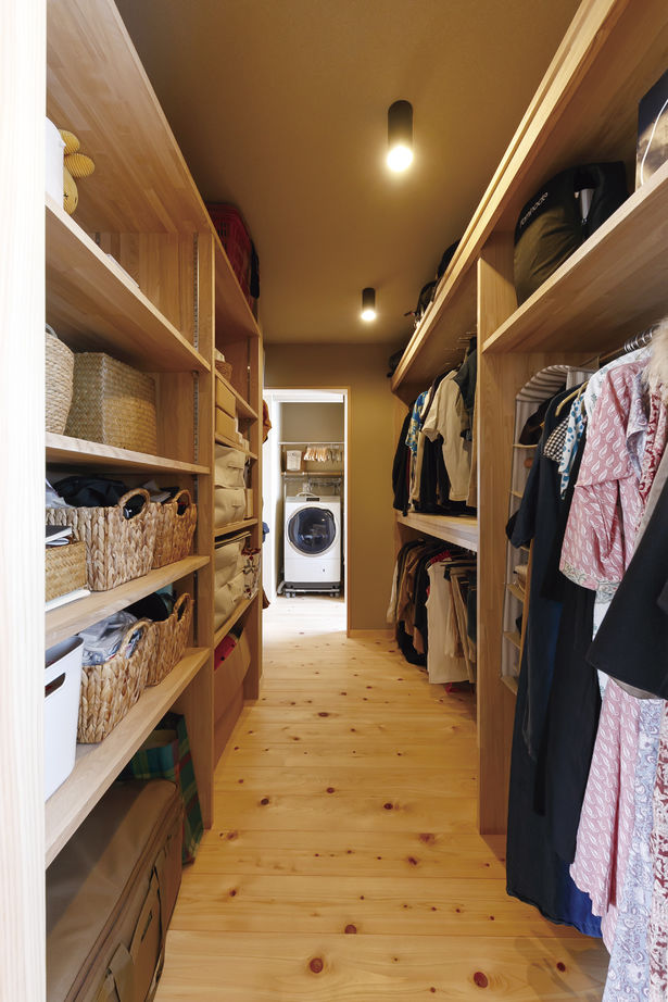 いばらきの家 茨城県南木造住宅センター 【2000万円台/28.6坪】洗練された和風モダン　細部までこだわった焼杉の家の建築実例画像6