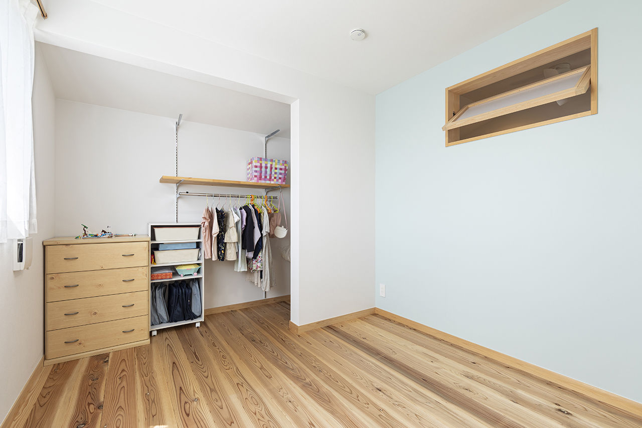 いばらきの家 茨城県南木造住宅センター 【2500万円～2999万円／家事動線／38坪／間取図有】空間を包み込む木の心地よさ。洗練の造作家具で暮らす家の建築実例画像10