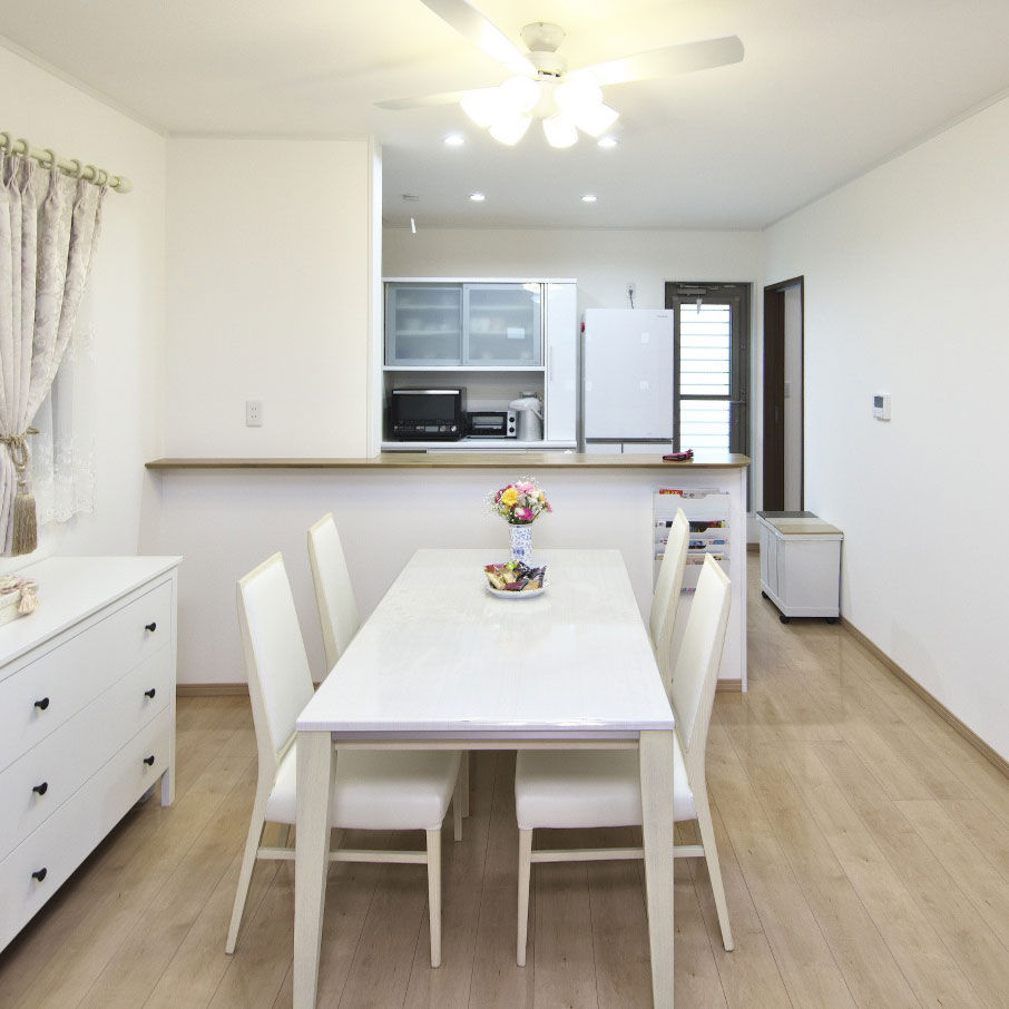 愛三 【愛知県/2000万円台/約40坪/テクノストラクチャー/ガレージハウス】2人暮らしのオシャレなガレージハウスの建築実例画像4