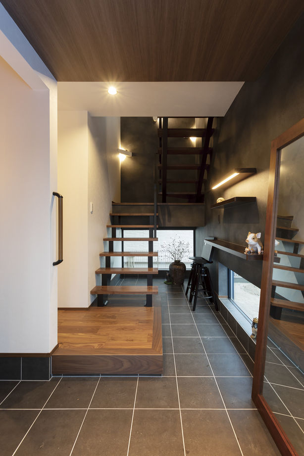 東宝ホーム　広島 【3000万円台/間取り図あり/収納充実】開放的だけど落ち着く大人の空間づくり。断熱性能で静かで快適な家にの建築実例画像2