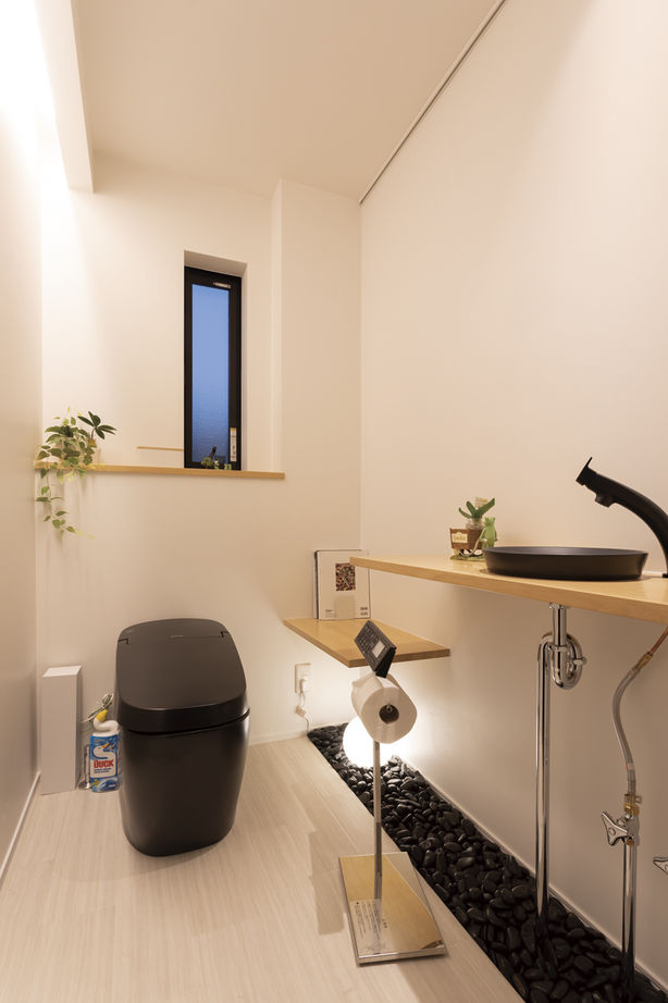 東宝ホーム　広島 【3000万円台/間取り図あり/収納充実】開放的だけど落ち着く大人の空間づくり。断熱性能で静かで快適な家にの建築実例画像10