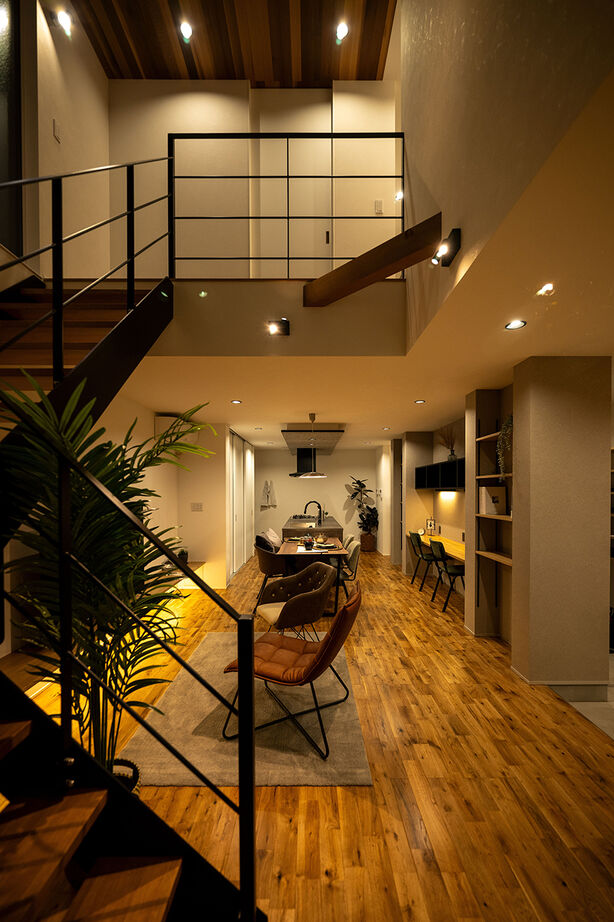 R+house 松江・鳥取・米子・倉敷北 【街なかに佇む白いハコ】内側に隠されたパティオから、家中に光が差し込む/2階建て約29坪の建築実例画像6