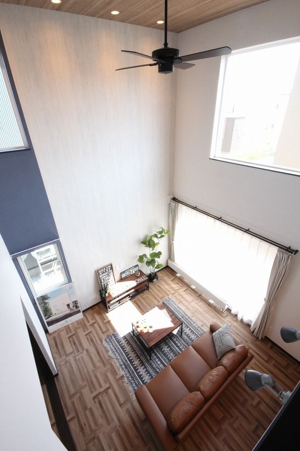 ロゴスホーム 【32坪/吹き抜け】表情豊かなナチュラルヴィンテージスタイルの家の建築実例画像4