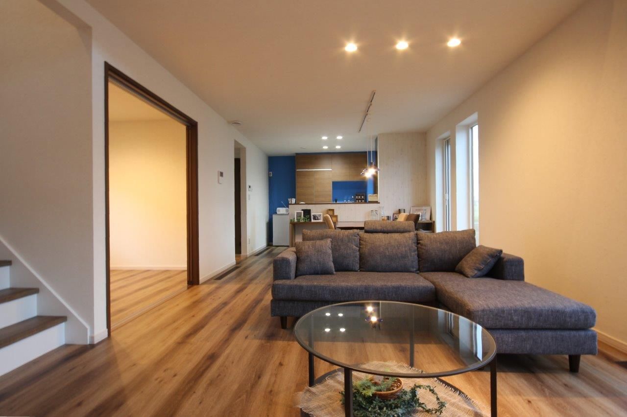 ロゴスホーム 【2000万円台/間取図/４LDK】ライフスタイルを愉しむ西海岸テイストの家の建築実例画像2