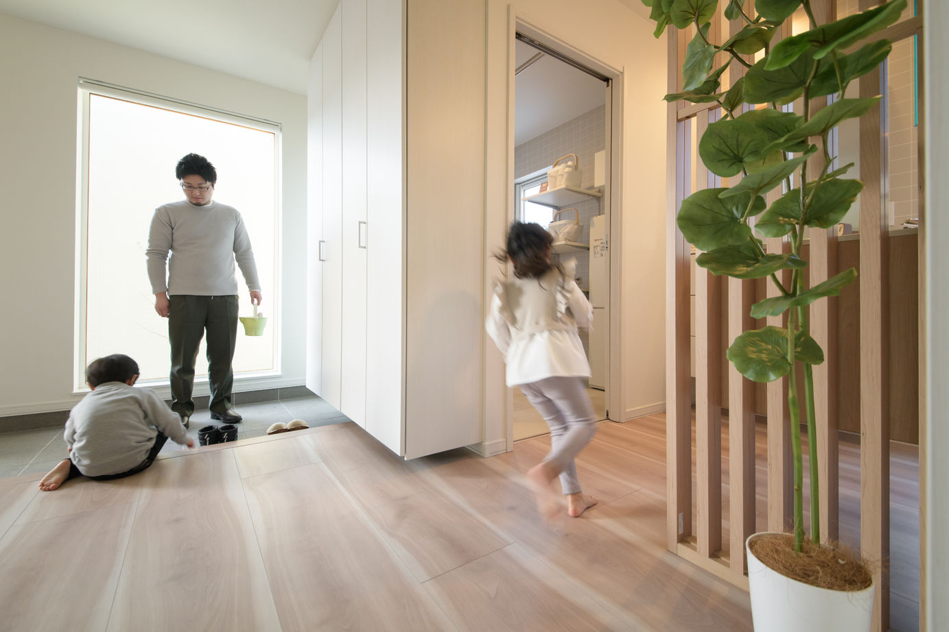 ロゴスホーム 【苫小牧市/吹抜け/テラス/ヌック/和室】家族がのびのび暮らせる住まいの建築実例画像9