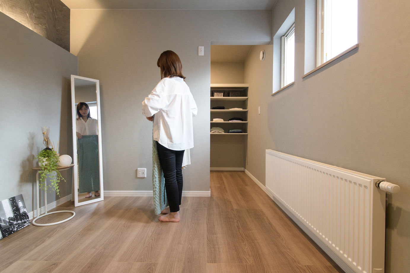 ロゴスホーム 【釧路市/室内窓/吹抜け】家族それぞれ「個」の時間を大事にするアーバンスタイルな暮らしの建築実例画像14