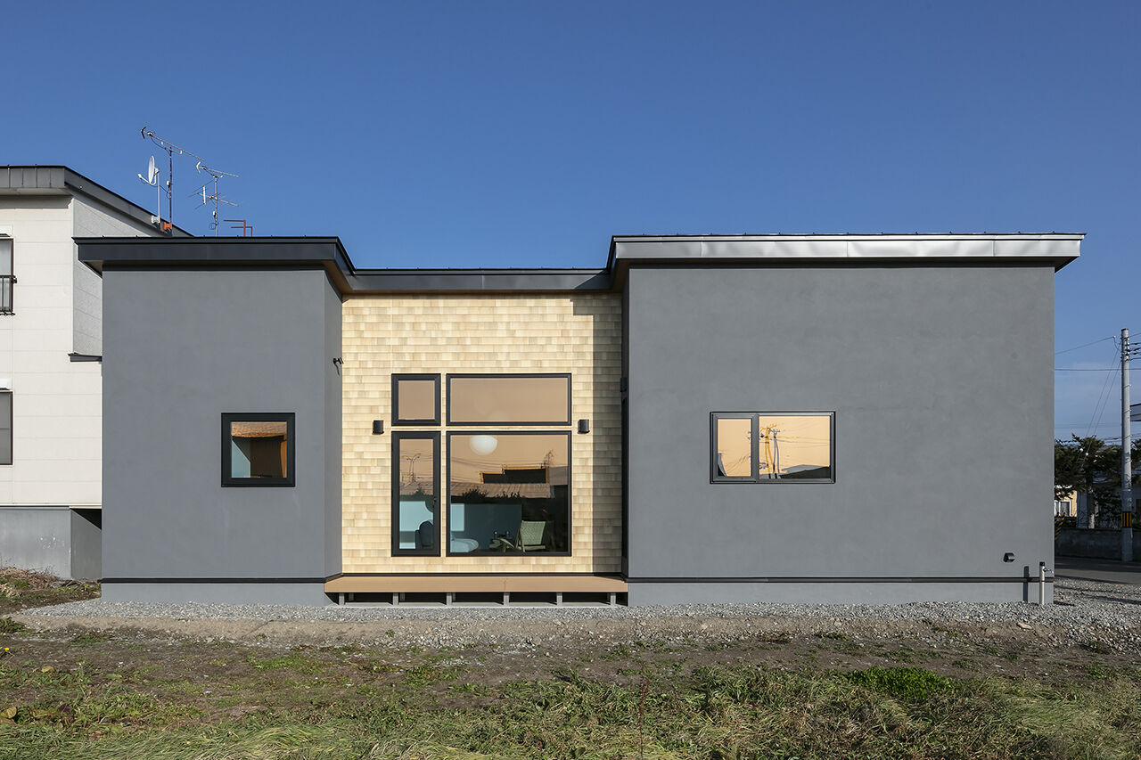 ロゴスホーム 【北海道/帯広市/平屋/勾配天井】自然美と回遊動線が魅力のナチュラルモダンな平屋の建築実例画像10