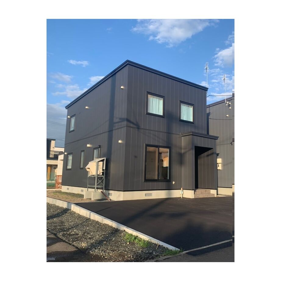 ロゴスホーム 【間取図太陽光パネル省エネ４LDK】住宅ローンも光熱費もお財布に優しいマイホームの建築実例画像1