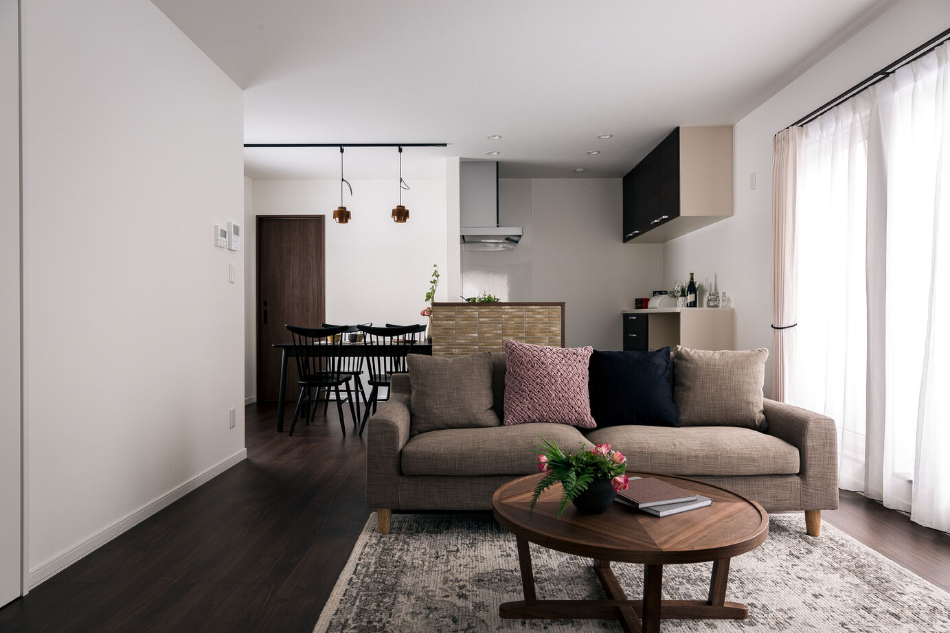 ロゴスホーム 【間取図４LDK】ちょうどいいサイズのお家、インテリアがお気に入りの建築実例画像2