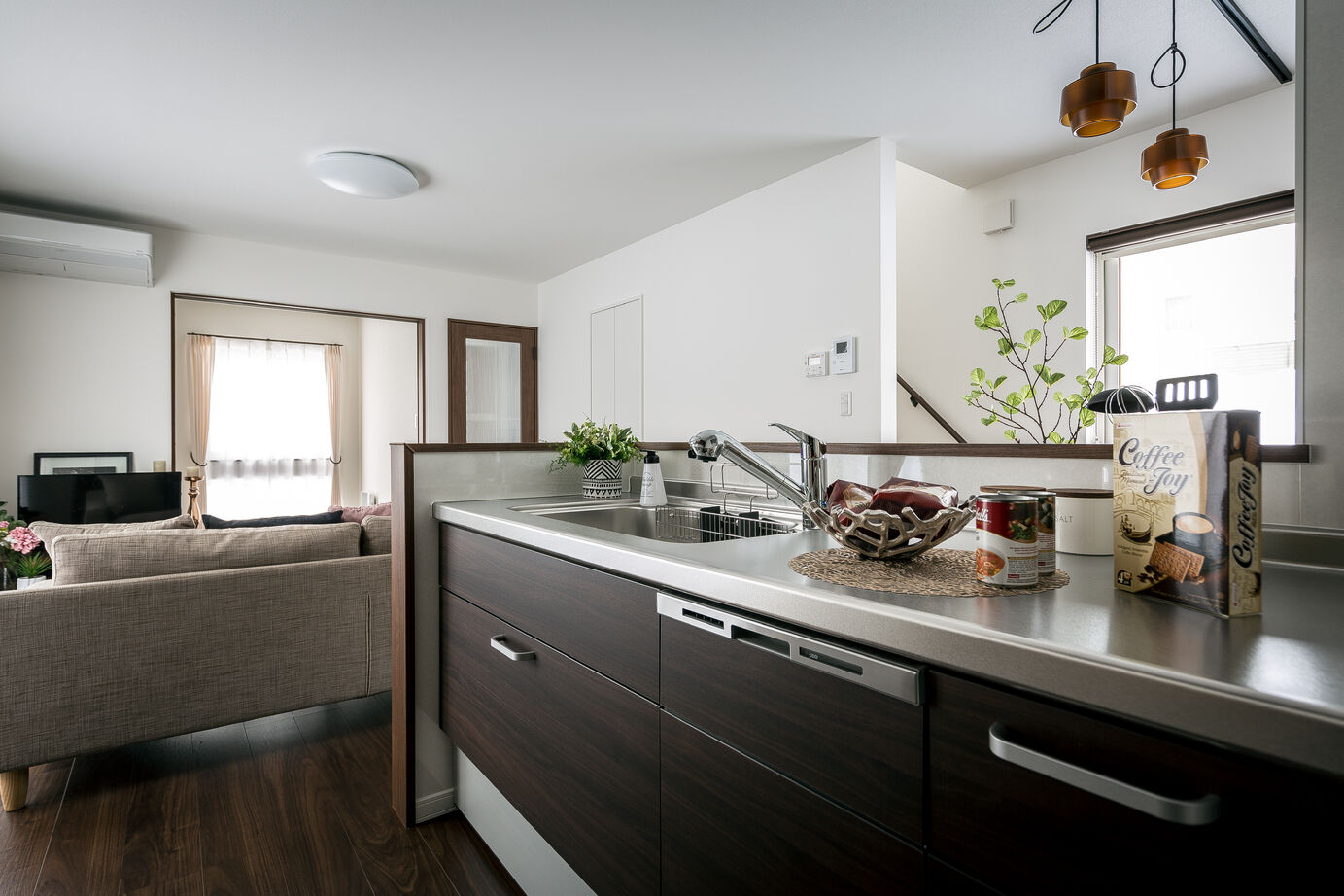 ロゴスホーム 【間取図４LDK】ちょうどいいサイズのお家、インテリアがお気に入りの建築実例画像3