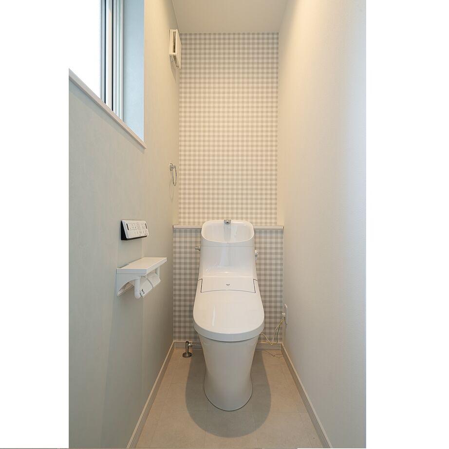 ロゴスホーム 【間取図４LDK】明るい内装がポイント♪創エネ・エコ住宅の建築実例画像7