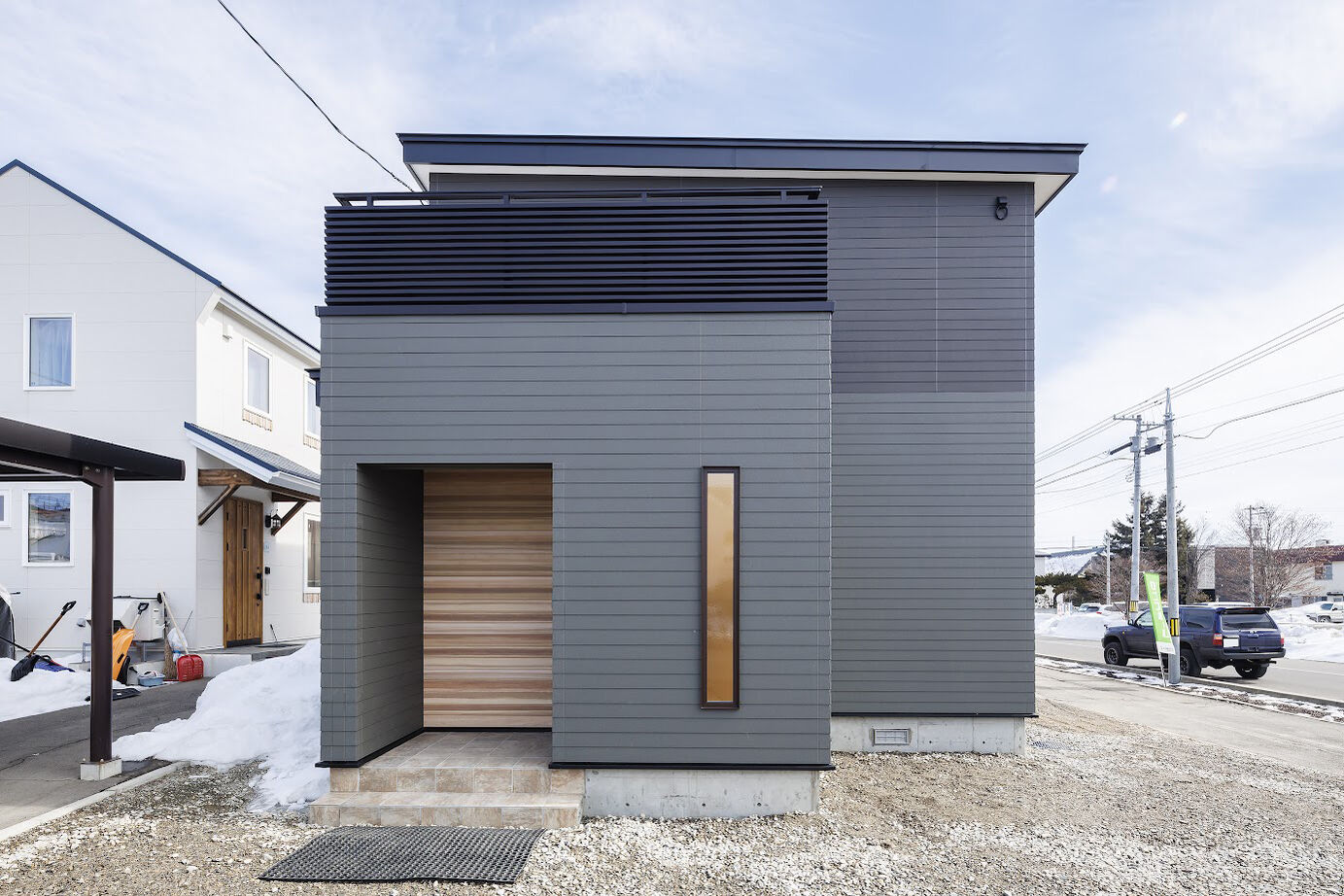 ロゴスホーム 【帯広市】木の温もりを感じる、バルコニーのある家の建築実例画像2