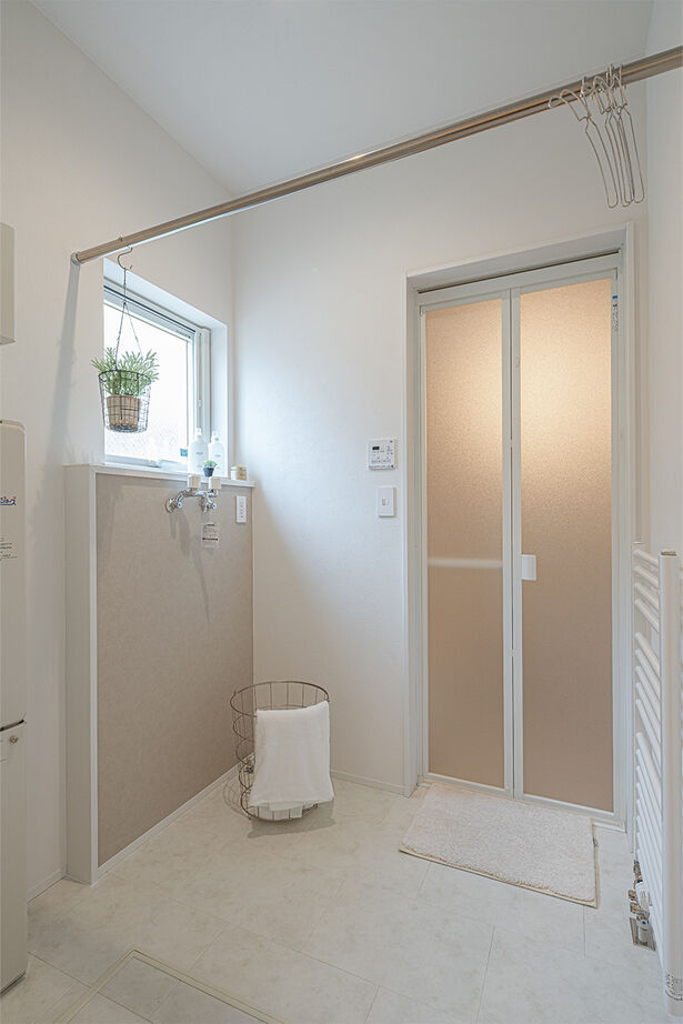 ロゴスホーム 【帯広市】白を基調とした家の建築実例画像14