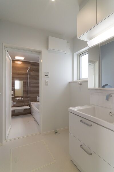 ロゴスホーム 【1000万円台/ZEH住宅/北欧テイスト】北海道仕様×適正価格 で叶える光熱費を気にしない暮らしの建築実例画像7