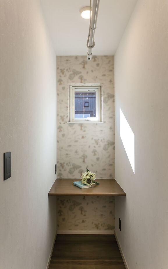 ロゴスホーム 【1000万円台｜収納充実｜アクセントクロス】実用性と充実の標準装備も魅力　豊富な選択肢から理想の形に！の建築実例画像4