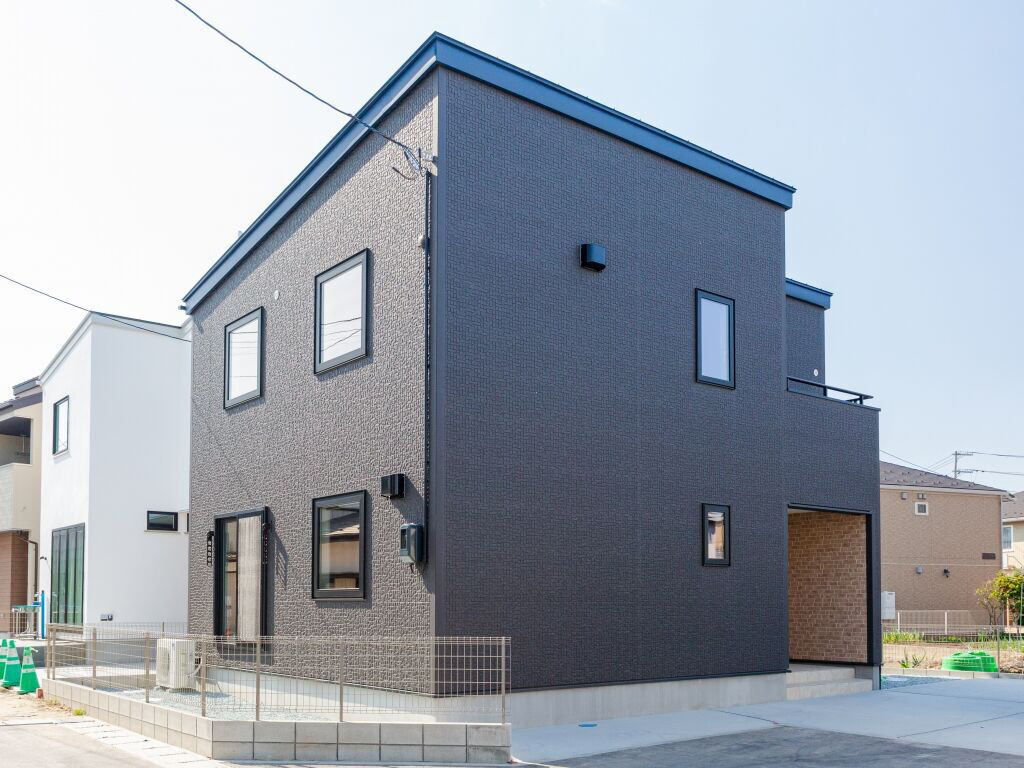 ロゴスホーム 【宮城県/ZEH｜収納充実｜間取り図あり】 インテリアコーディネーターと作る北海道仕様ZEH住宅の建築実例画像2