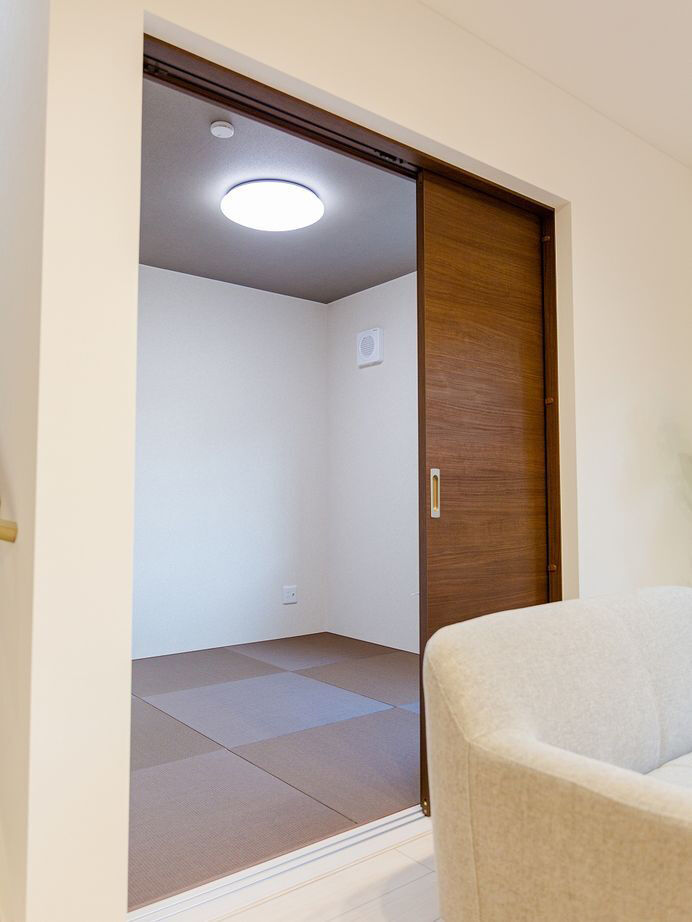 ロゴスホーム 【宮城県/ZEH｜収納充実｜間取り図あり】 インテリアコーディネーターと作る北海道仕様ZEH住宅の建築実例画像5