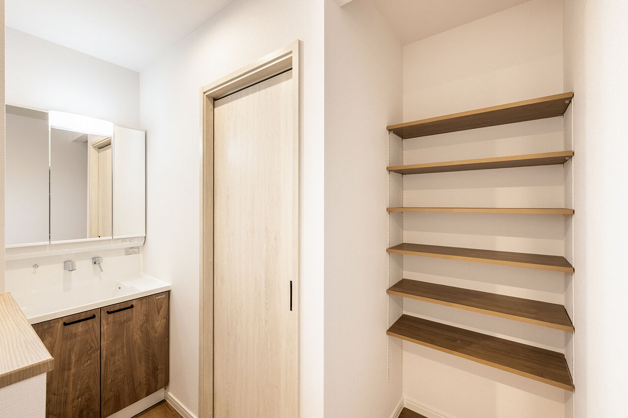 ロゴスホーム 【川越市／延床35坪／収納充実】暮らしやすい間取り＆動線設計×永く愛せる北欧風デザインの建築実例画像6