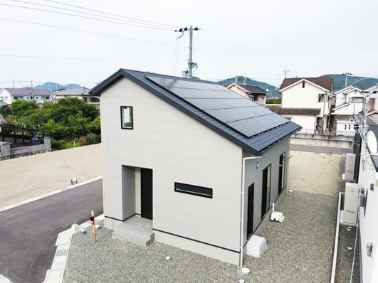 【SUUMO】 【1000万円台後半/約20坪/ビルドインガレージ/平屋】拘ったデザインと将来も見据えた性能の「満点の家」 - 結城建設 の ...