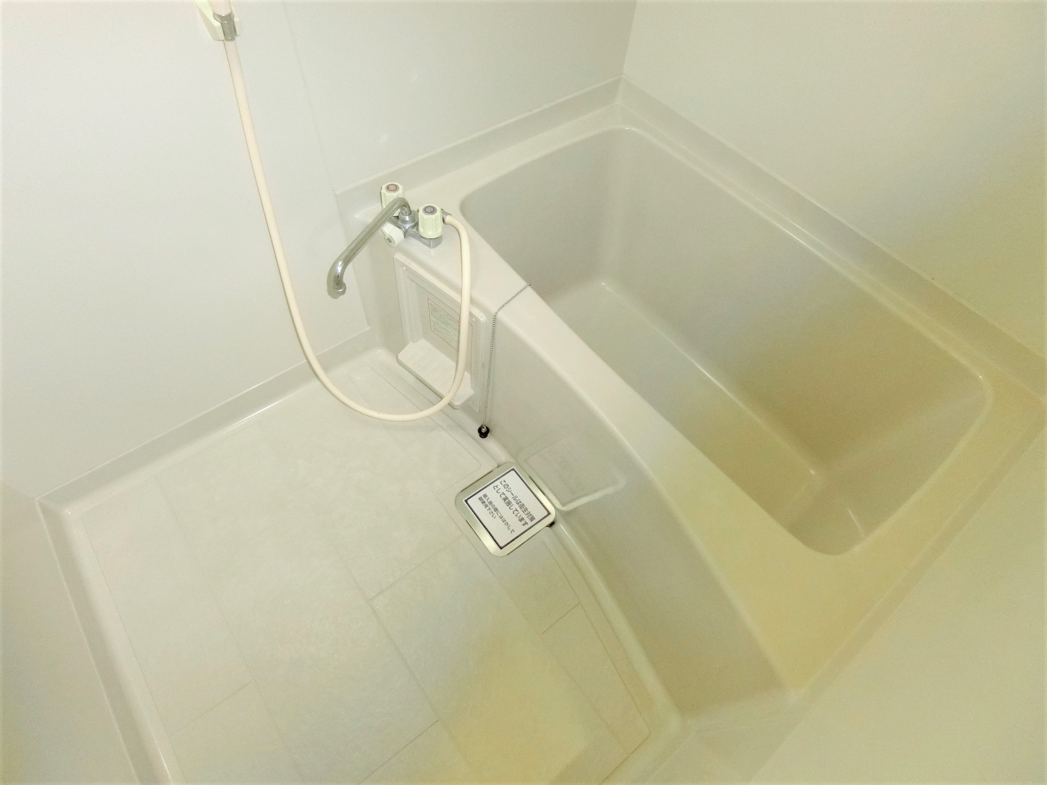 バス・シャワールーム　清潔感のあるバスルーム☆