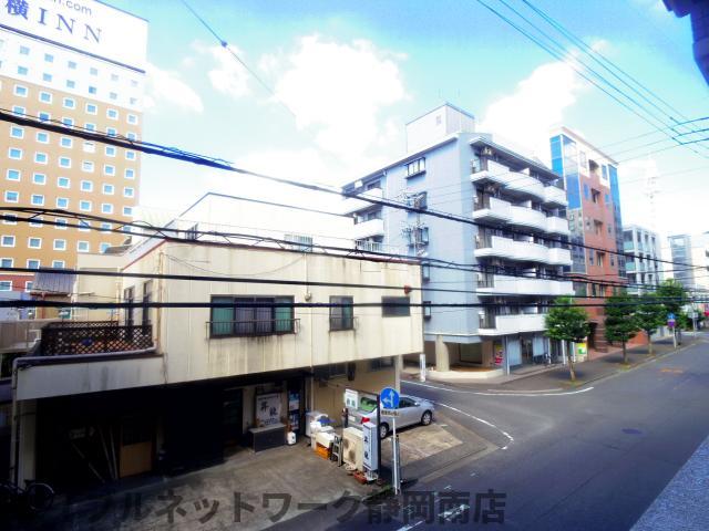 【静岡市駿河区南町のマンションの眺望】