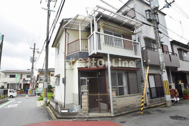 八尾市上之島町北2丁目戸建の建物外観