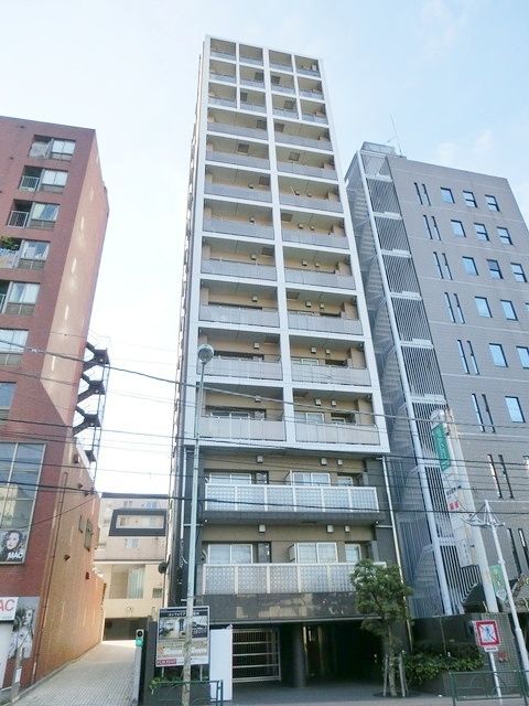 コンフォリア西早稲田の建物外観