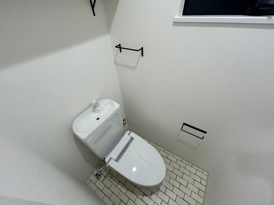 【リノリノアパートメント吉島のトイレ】