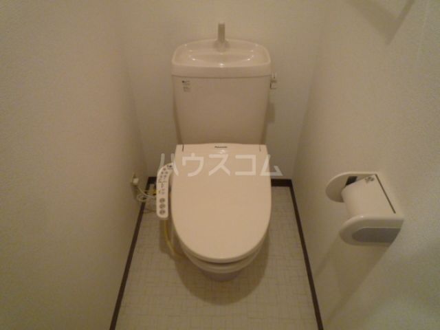 【海部郡蟹江町学戸のアパートのトイレ】