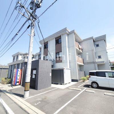 熊本市南区田井島のマンションの建物外観
