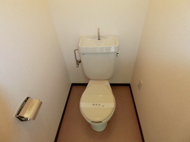 【朝倉ルートハイツのトイレ】