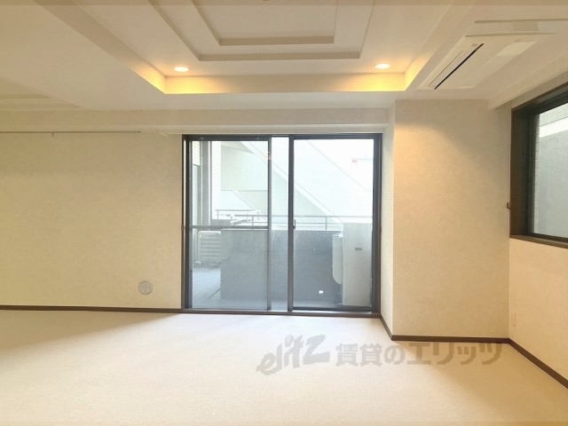 居室・リビング　居室