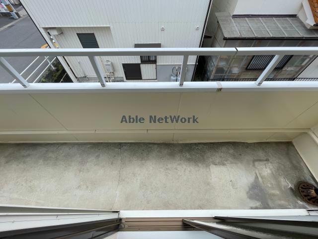 バルコニー　ベランダ