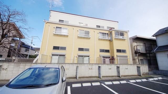 ふじみ野市上福岡のアパートの建物外観