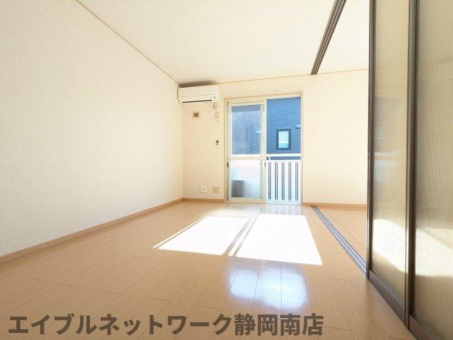 その他部屋・スペース　ゆったりとしたリビングです